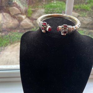 Vintage Signed 925 sterling silver hammered and 8 precious stones cuff.